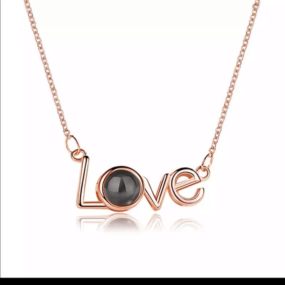 Jewelry - LOVE projection necklace